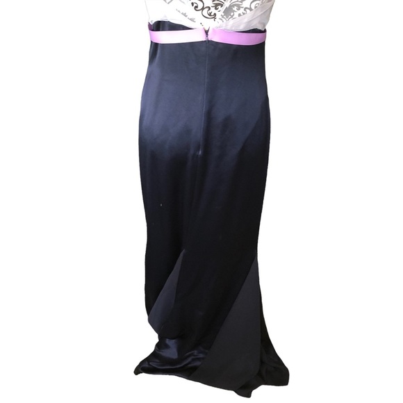 Vera Wang Maids Gown - Picture 9 of 16